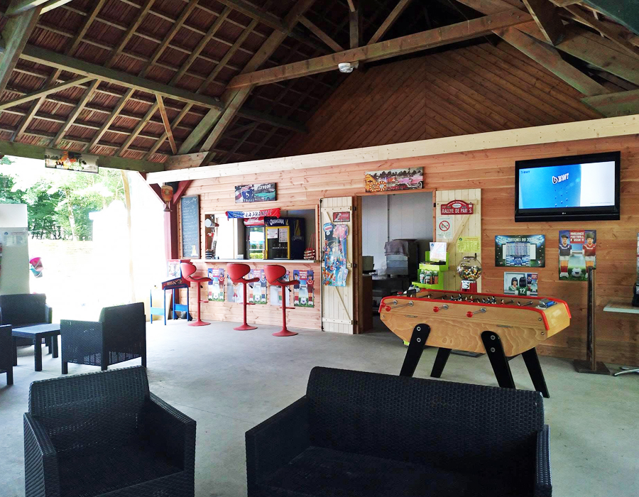 camping-etang-de-la-vallee-loiret-espace-jeux-espace-camping